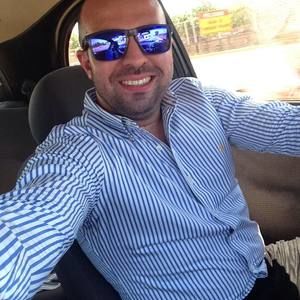 Meet your Posher, Roberto